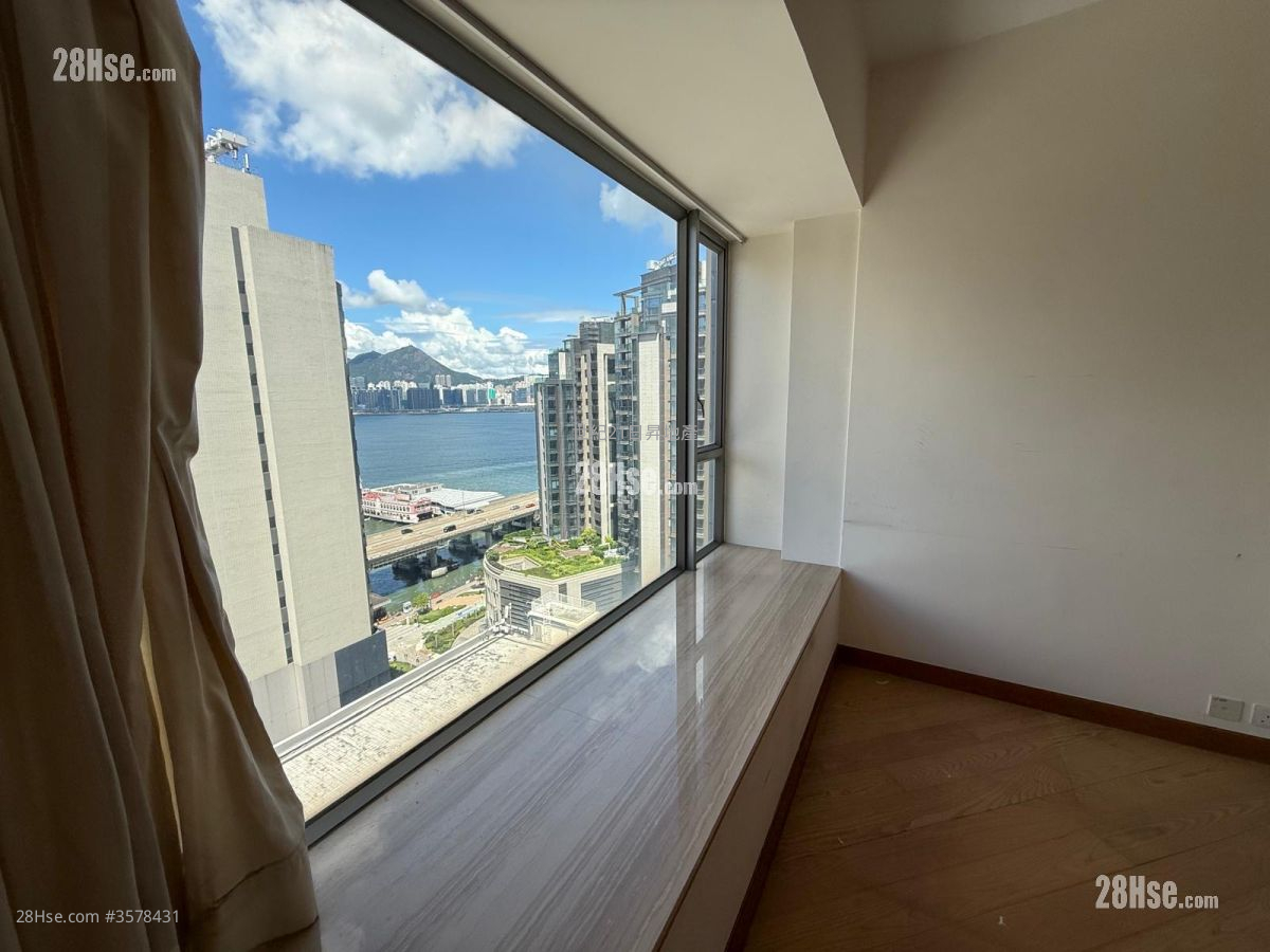 The Java Sell 3 Bedrooms 689 ft²