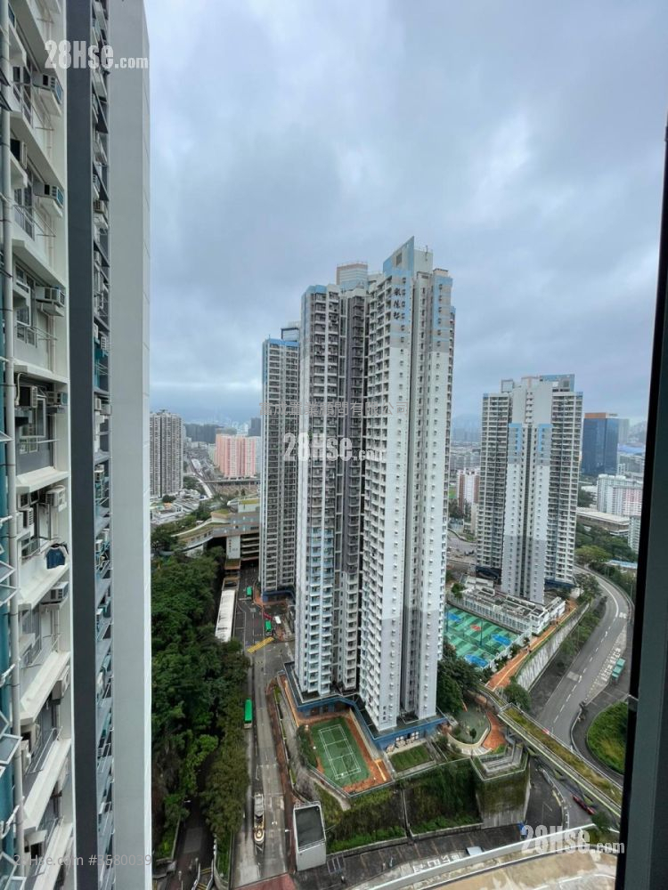 Choi Hing Court Sell 2 Bedrooms , 1 Bathroom 379 ft²