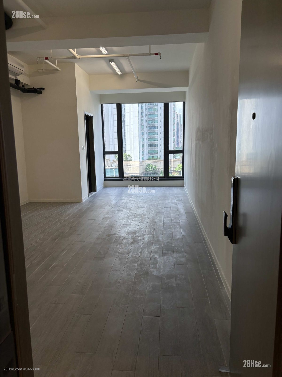 W Mega Rental Studio , 1 Toilet W Mega Rental Studio , 1 Toilet