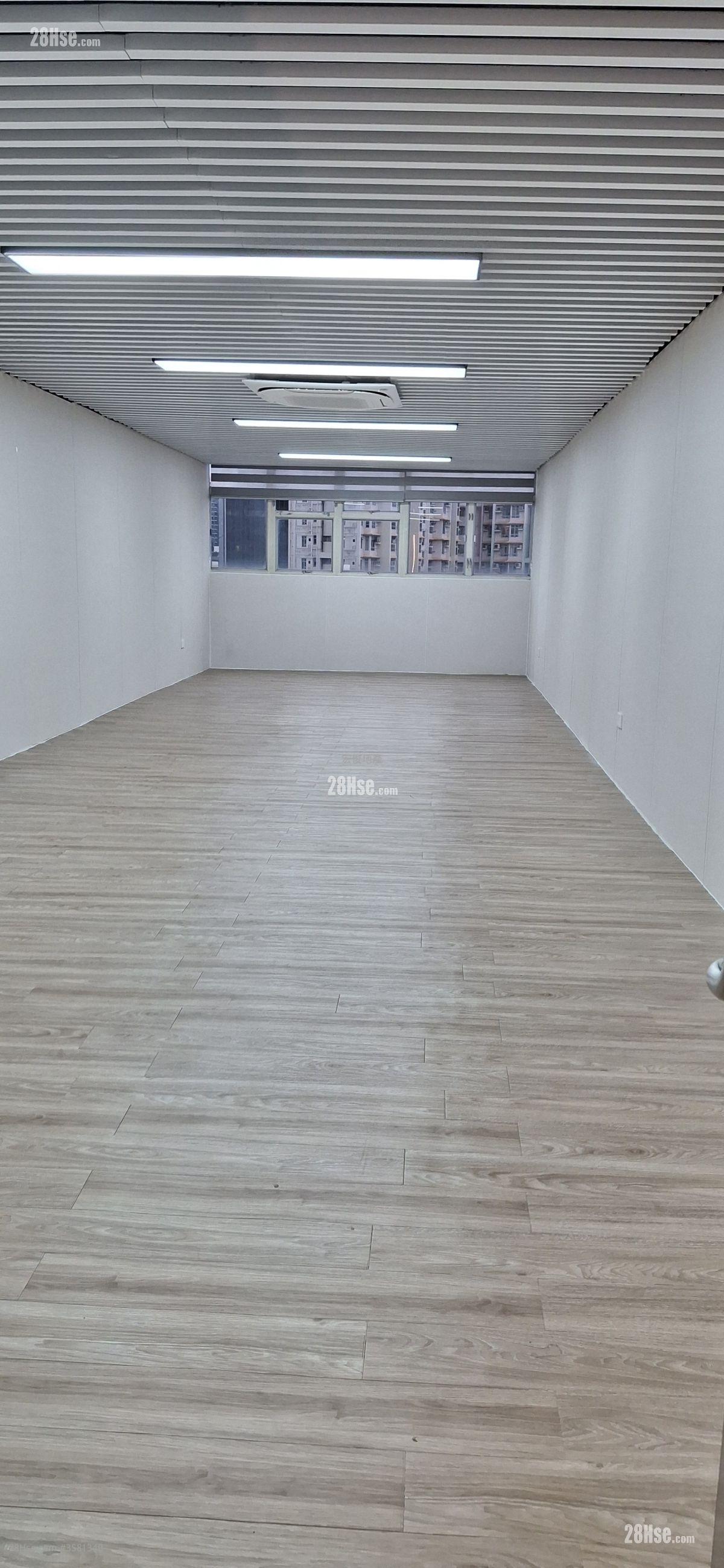 宏辉工业大厦 租盘 600 平方尺