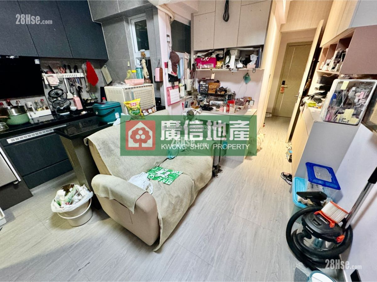 广丰大厦 售盘 2 房 , 2 浴室 389 平方尺