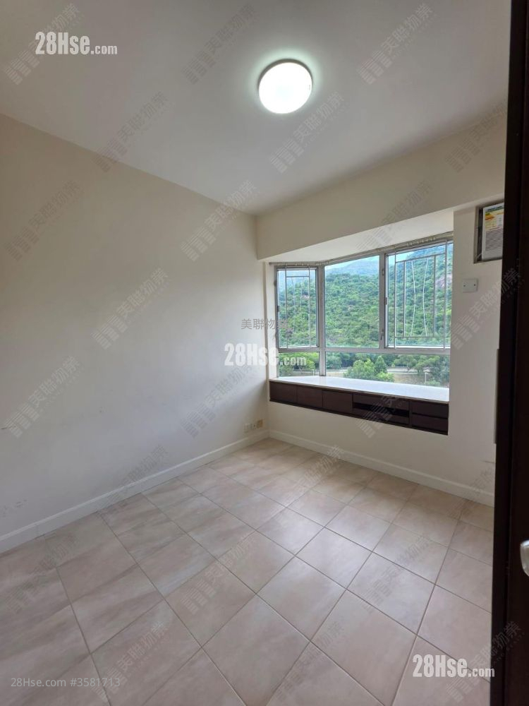 Pictorial Garden Rental 3 Bedrooms , 2 Bathrooms 787 ft²