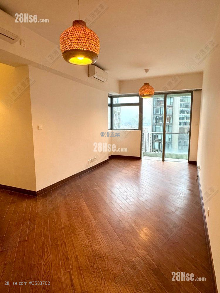 One Pacific Heights Sell 3 Bedrooms , 2 Bathrooms 750 ft²