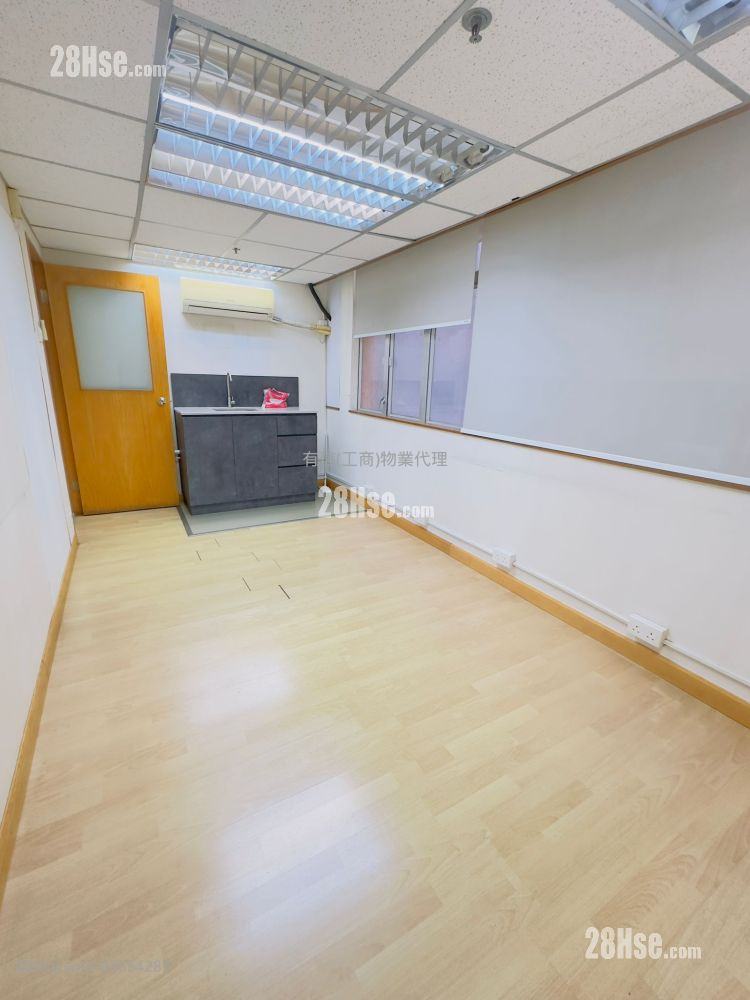 長江工廠大廈 租盤 2 廁所 長江工廠大廈 租盤 2 廁所