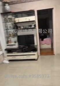 恒福花园 租盘 437 平方尺