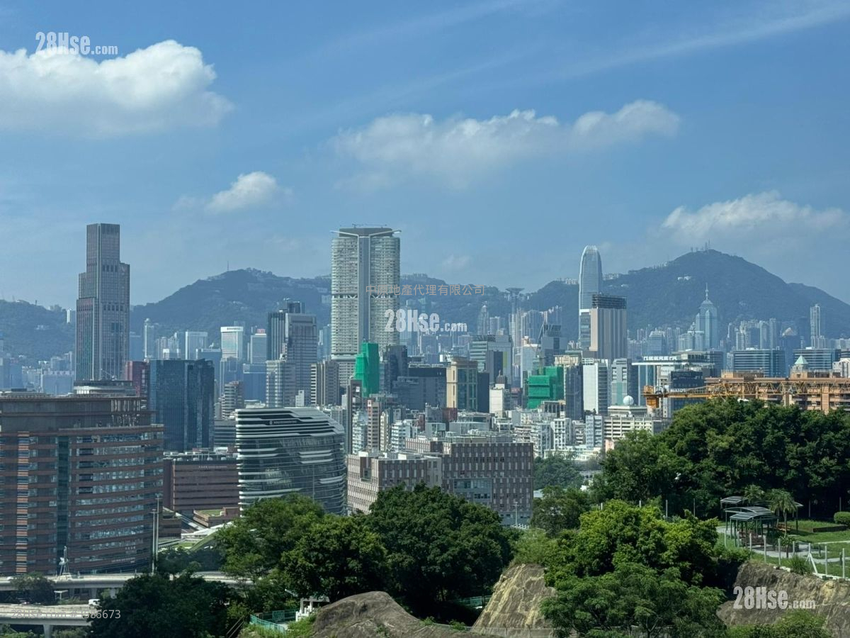 朗贤峯 售盘 3 房 760 平方尺