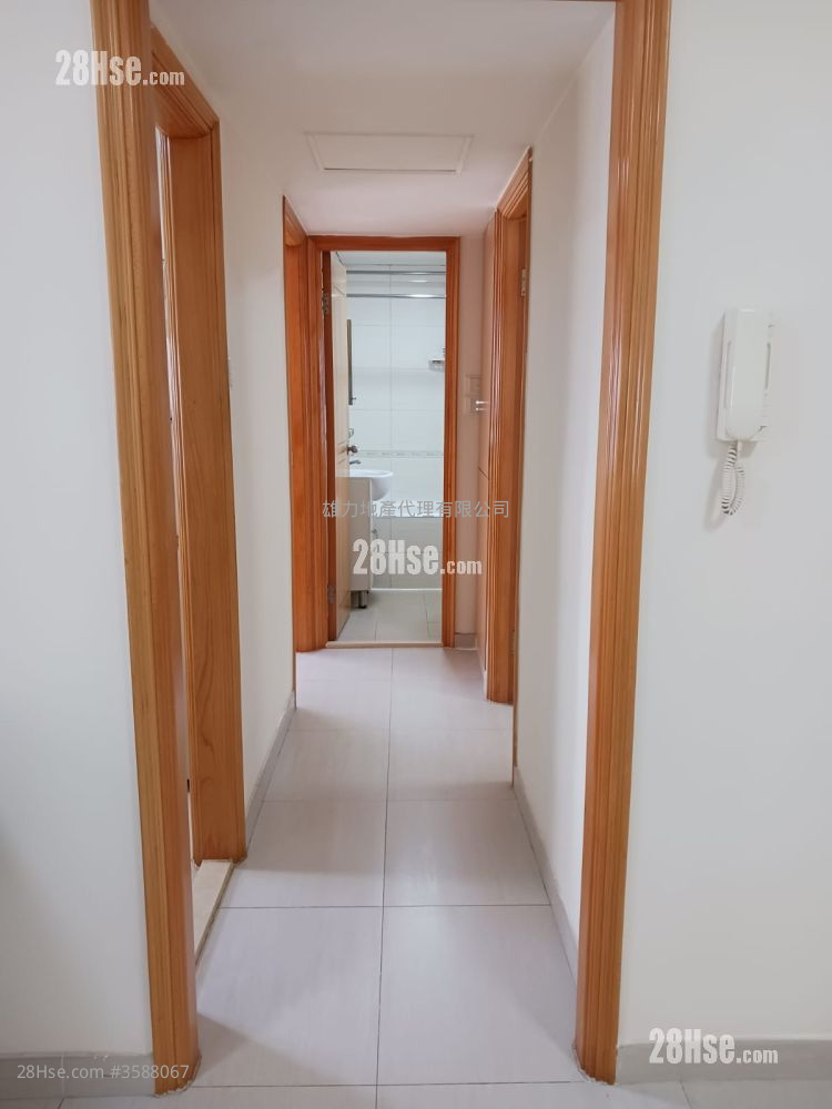 Chi Lok Fa Yuen Sell 2 Bedrooms , 1 Bathroom 449 ft²