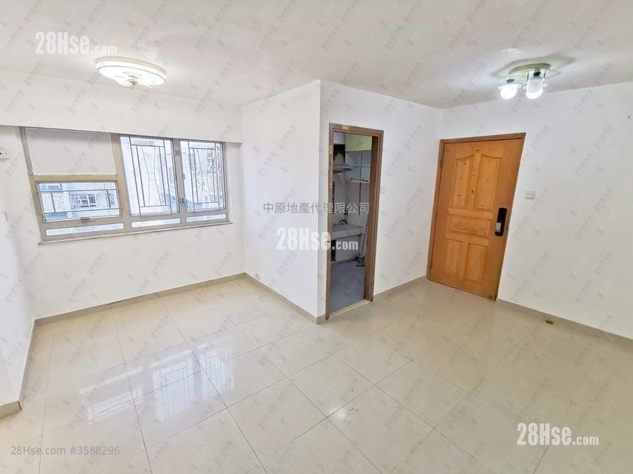 Chi Lok Fa Yuen Sell 3 Bedrooms , 1 Bathroom 511 ft²