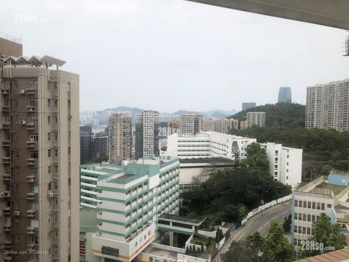 峰景大厦 售盘 5+ 房 , 3 浴室 2,002 平方尺