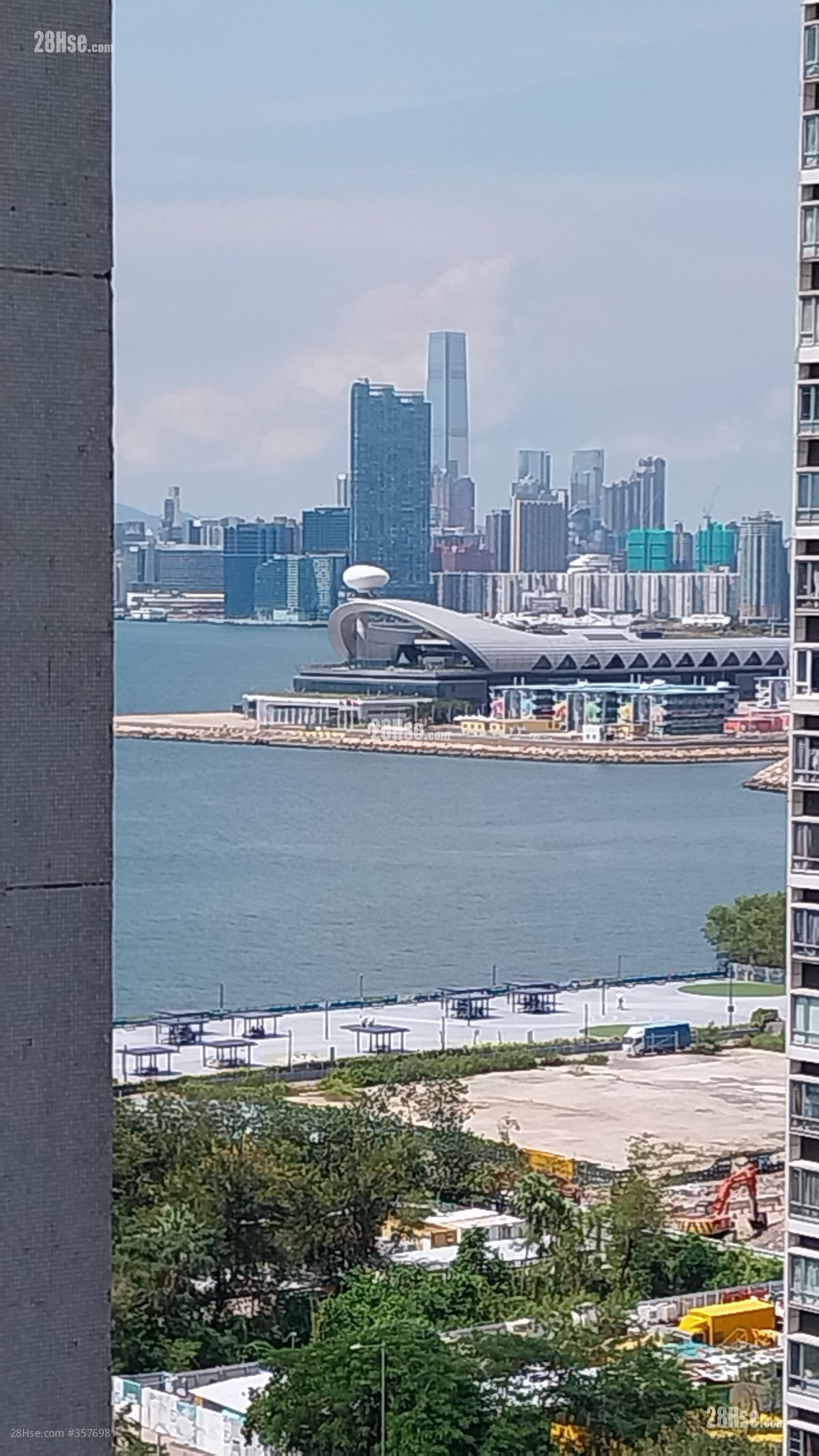 丽港城 租盘 2 房 , 1 浴室 517 平方尺