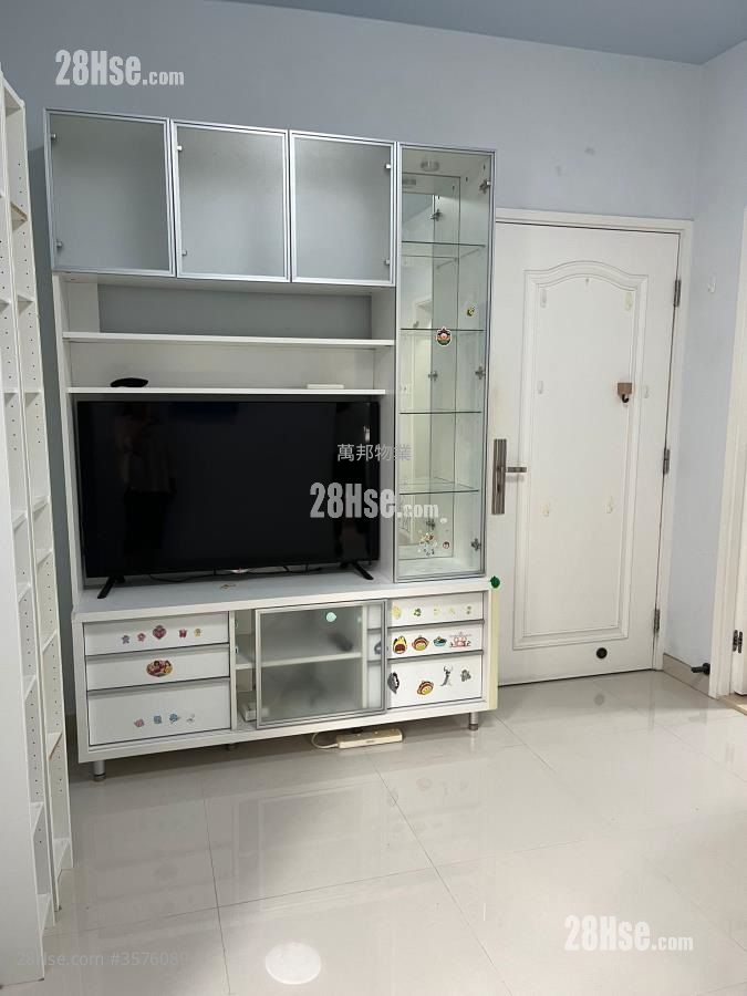 昌运中心 租盘 2 房 339 平方尺