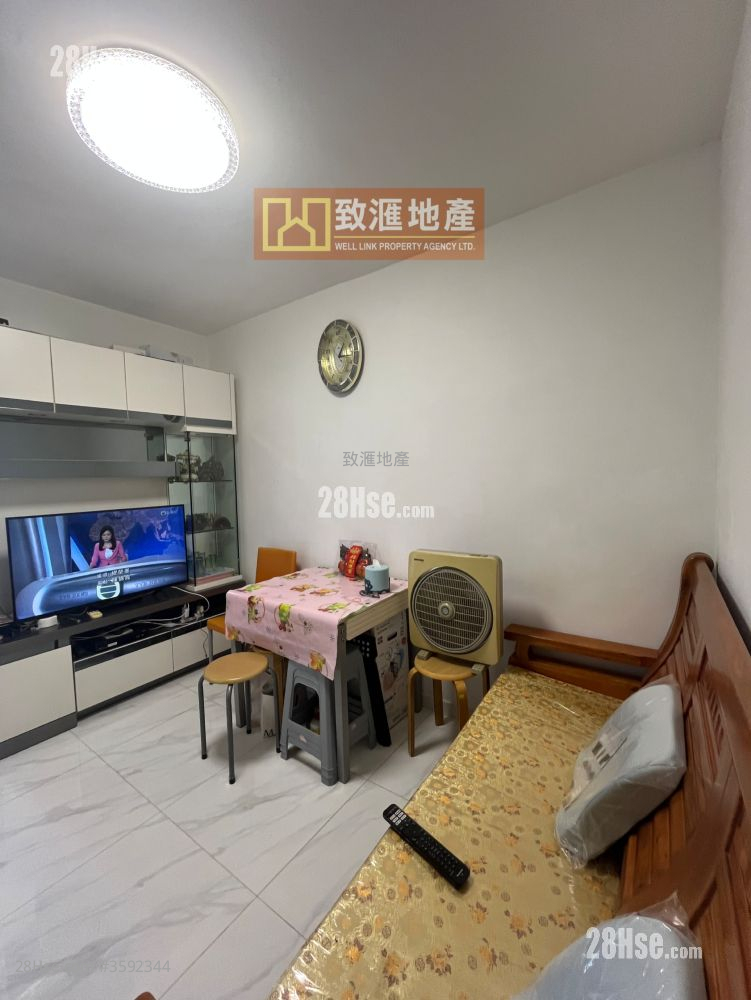丽翠苑 售盘 2 房 388 平方尺
