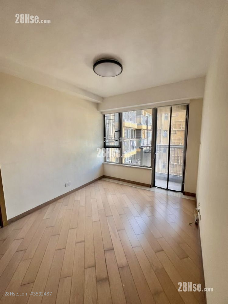 Park Nara Rental 2 Bedrooms 504 ft²