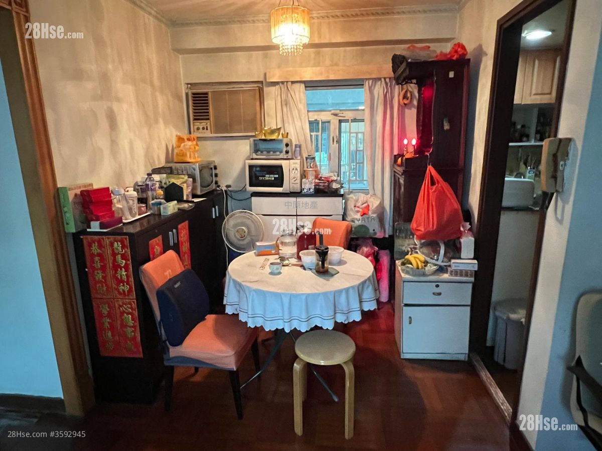 新葵兴花园 售盘 3 房 , 1 浴室 570 平方尺