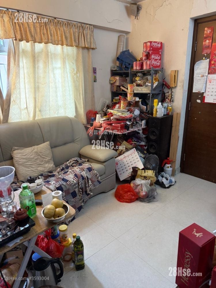 全发大厦 售盘 2 房 , 1 浴室 288 平方尺