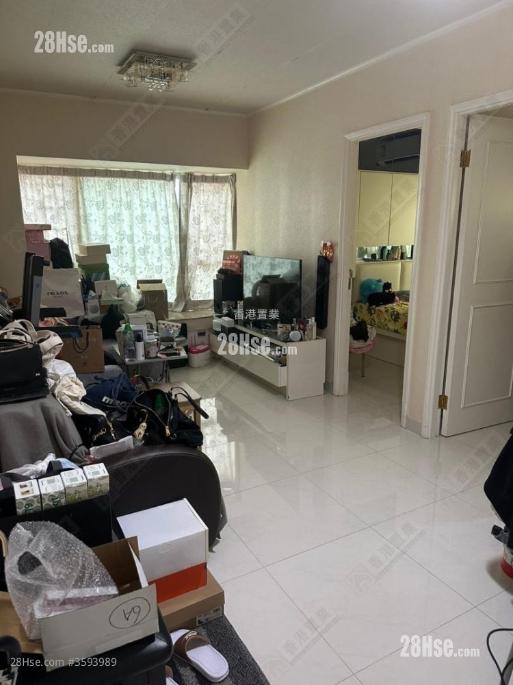 Nob Hill Sell 2 Bedrooms , 1 Bathroom 438 ft²