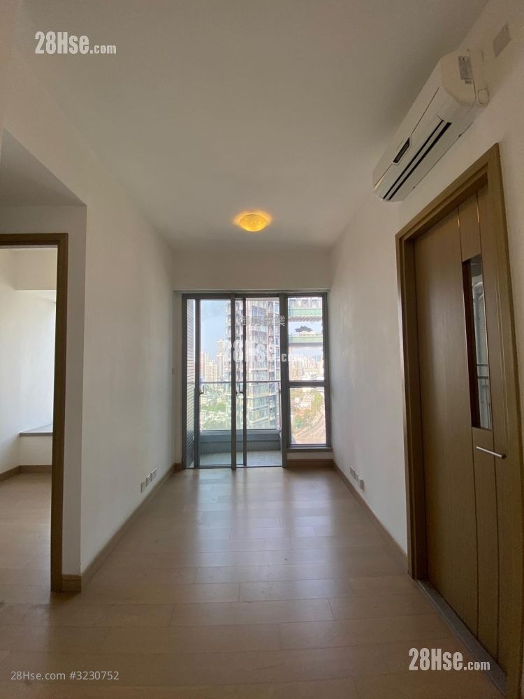 The Reach Rental 440 ft²