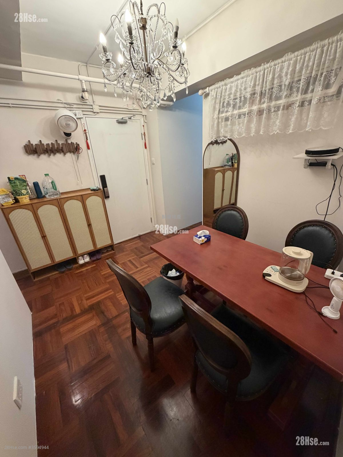 Heep Cheung Building Rental 3 Bedrooms , 1 Bathroom 600 ft²