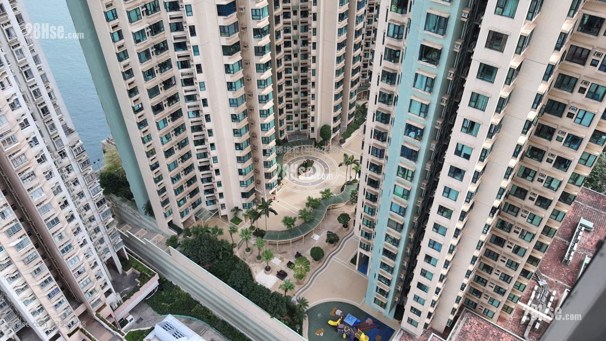 Greenfield Garden Sell 2 Bedrooms , 1 Bathroom 451 ft²