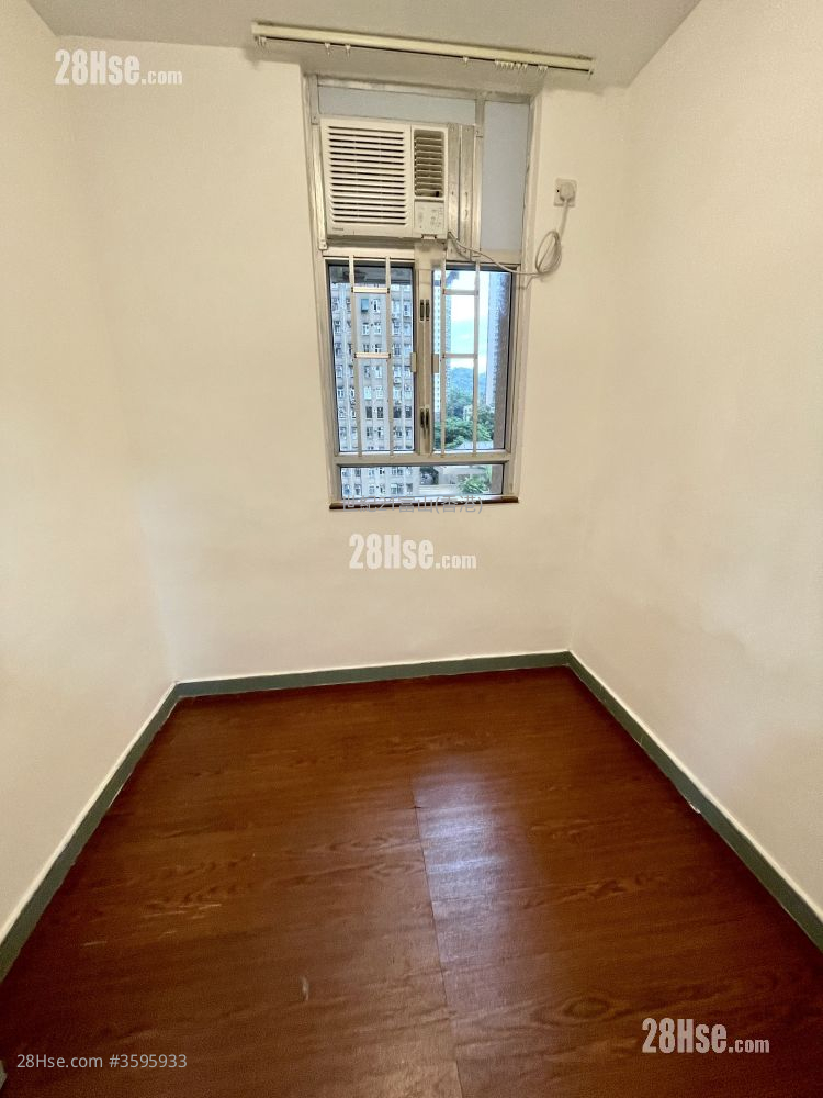 Lung Poon Court Rental 1 Bedroom , 1 Bathroom 353 ft²