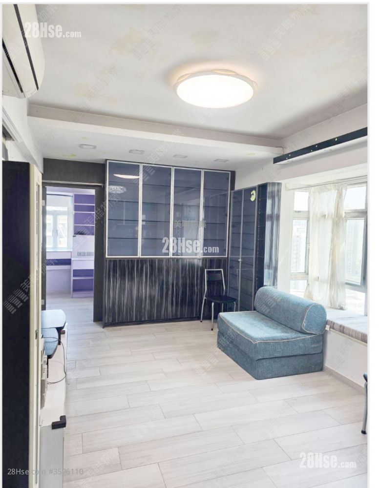 Venice Garden Sell 2 Bedrooms , 1 Bathroom 436 ft²