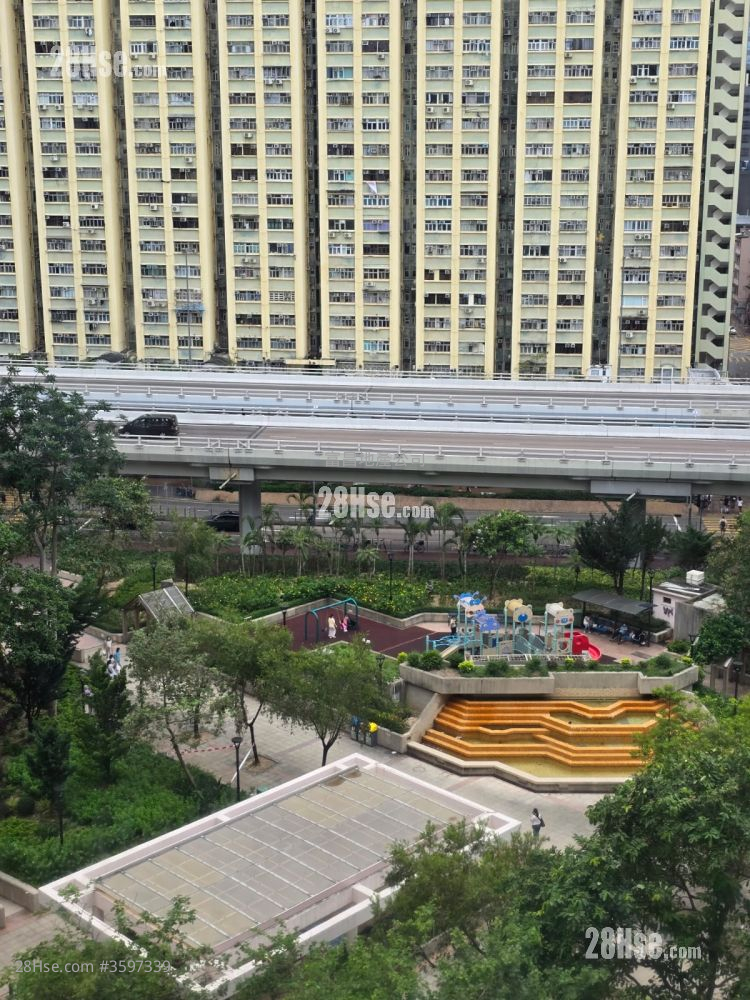 Lei King Wan Sell 3 Bedrooms , 2 Bathrooms 629 ft²