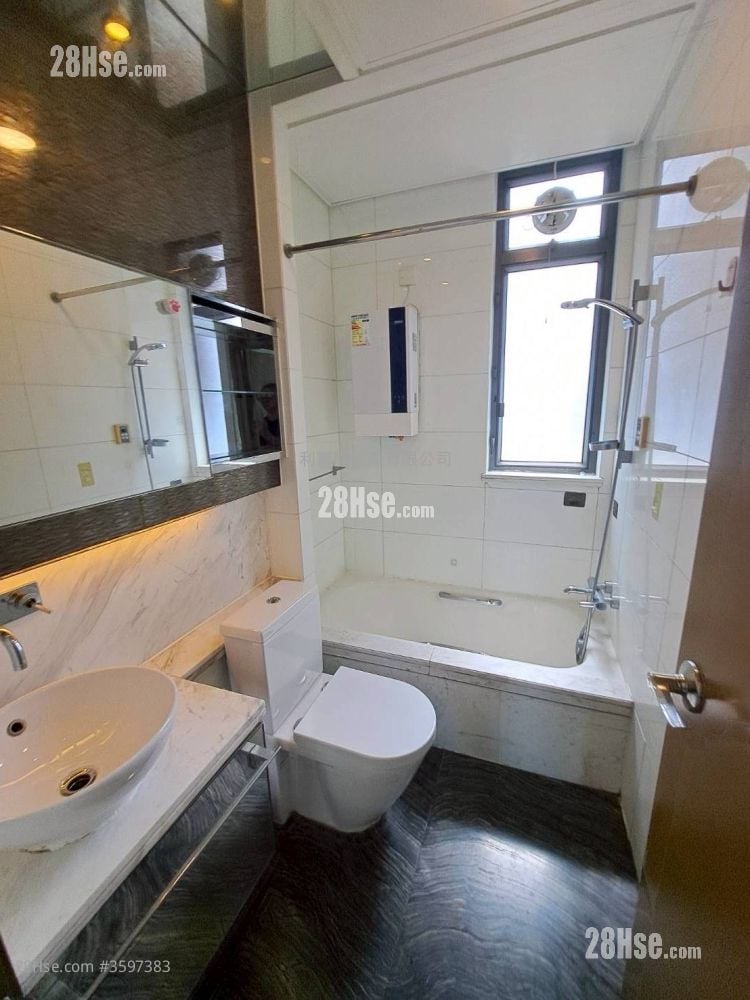 Yoho Midtown Sell 4 Bedrooms 940 ft²