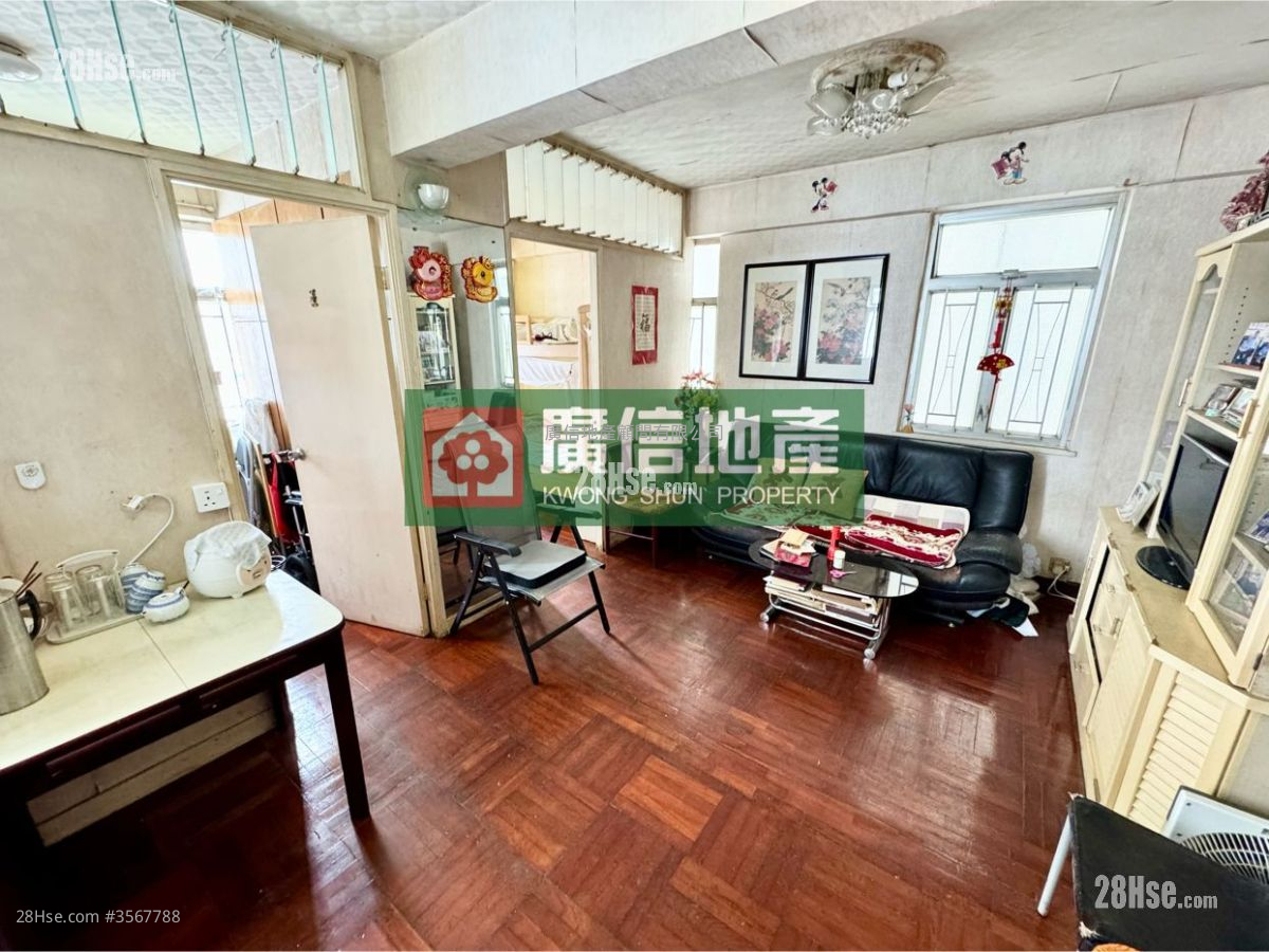 顺利大厦 售盘 2 房 , 1 浴室 382 平方尺