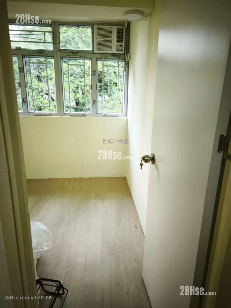 Tai Chow House Rental 2 Bedrooms , 1 Bathroom 312 ft²