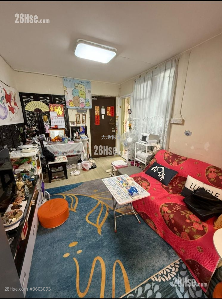 朗屏邨 售盘 1 房 , 1 浴室 358 平方尺