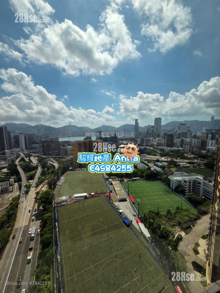 Parc Palais Rental 3 Bedrooms , 3 Bathrooms 1,321 ft² Parc Palais Rental 3 Bedrooms , 3 Bathrooms 1,321 ft²