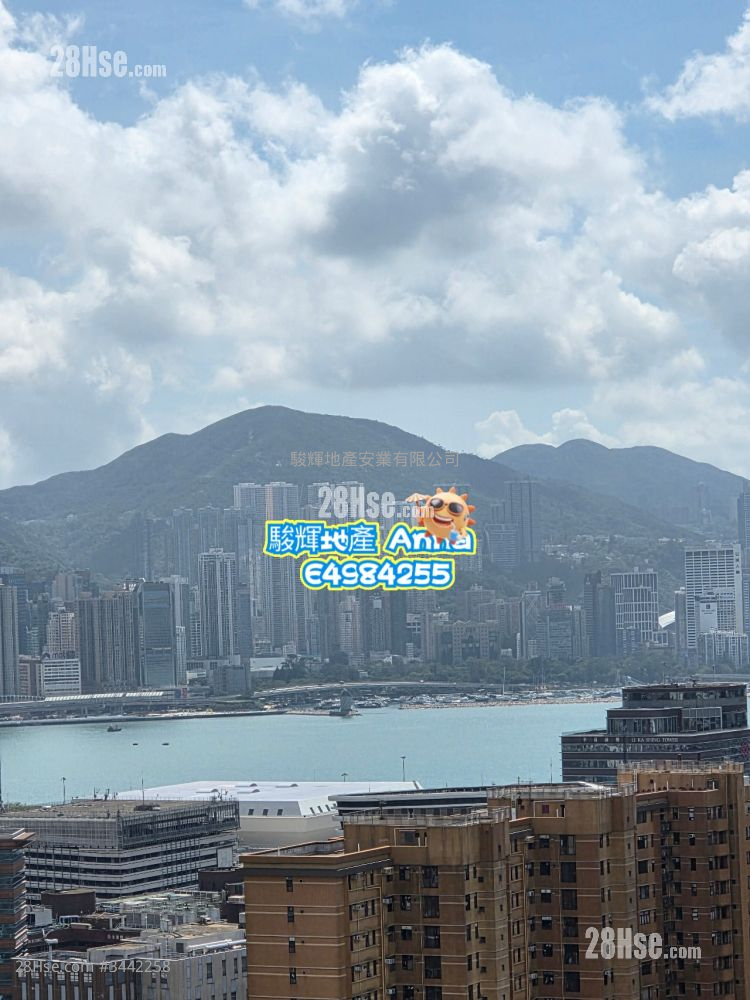 Parc Palais Rental 3 Bedrooms , 3 Bathrooms 1,321 ft² Parc Palais Rental 3 Bedrooms , 3 Bathrooms 1,321 ft²