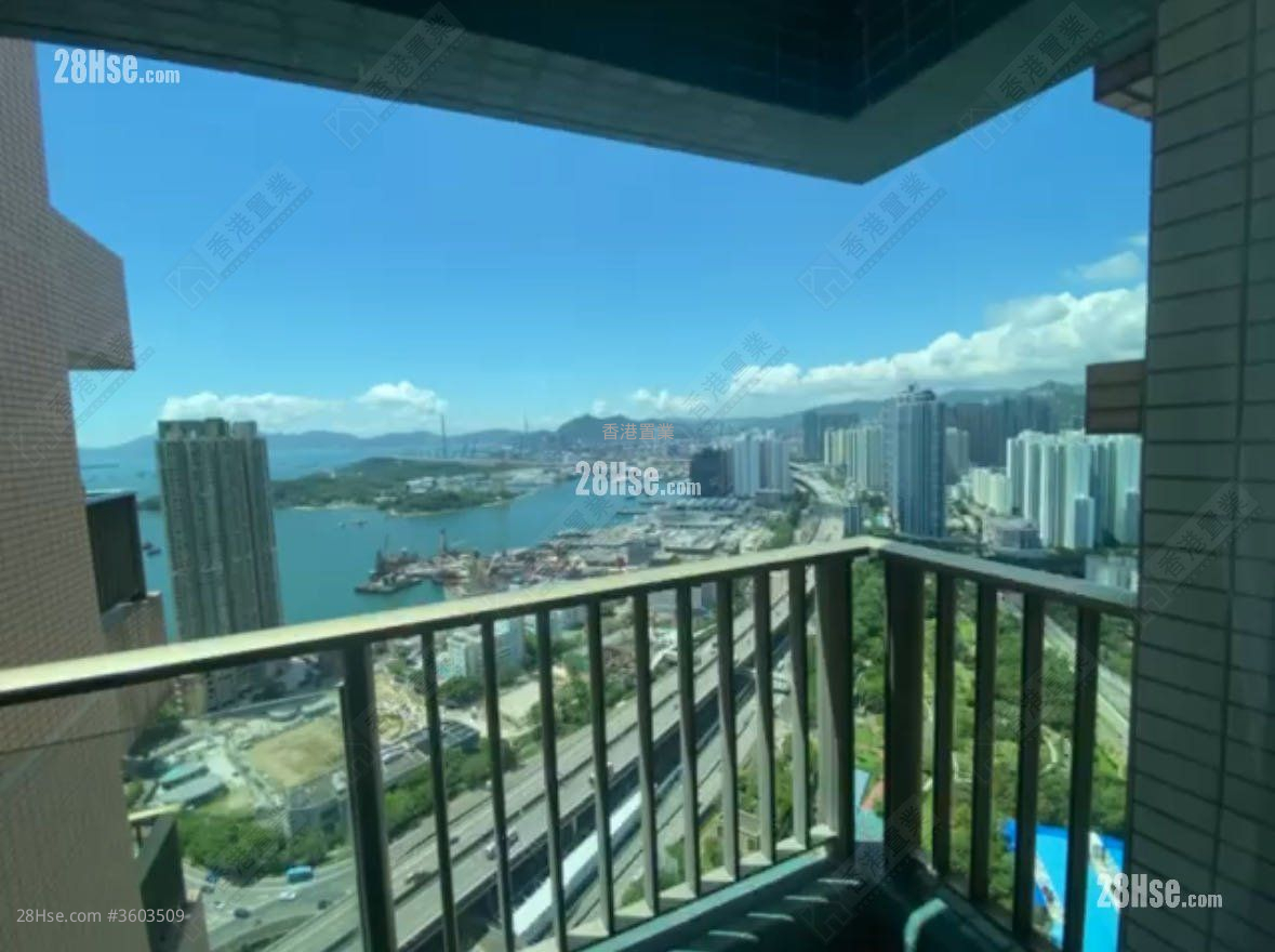 The Harbourside Rental 2 Bedrooms , 2 Bathrooms 750 ft² The Harbourside Rental 2 Bedrooms , 2 Bathrooms 750 ft²