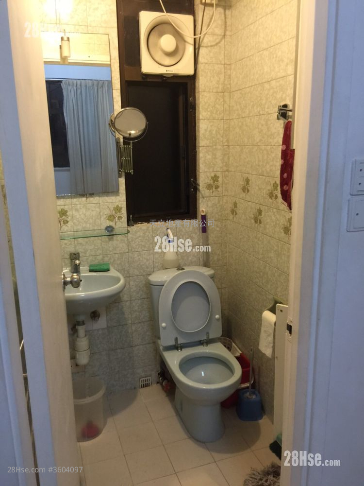 Sun Shing Mansion Sell 2 Bedrooms , 1 Bathroom 367 ft² Sun Shing Mansion Sell 2 Bedrooms , 1 Bathroom 367 ft²