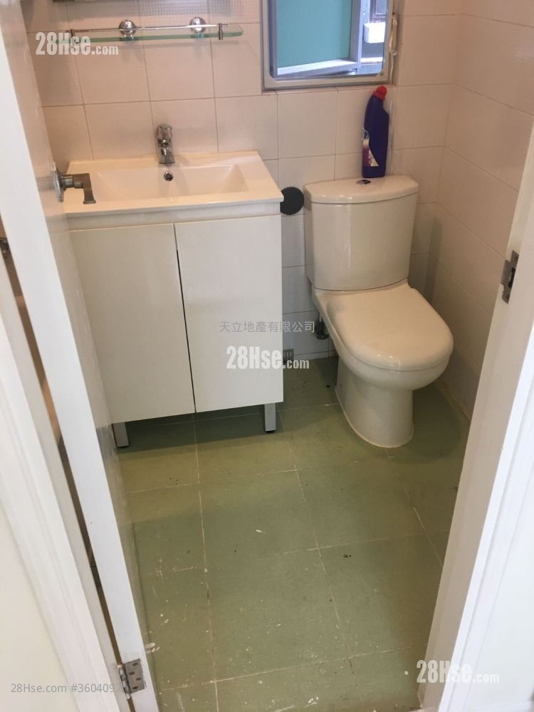 Sun Shing Mansion Sell 2 Bedrooms , 1 Bathroom 367 ft² Sun Shing Mansion Sell 2 Bedrooms , 1 Bathroom 367 ft²