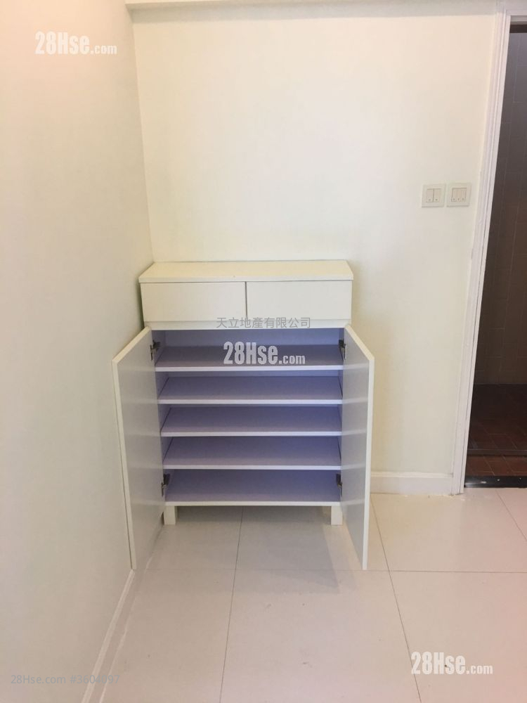 Sun Shing Mansion Sell 2 Bedrooms , 1 Bathroom 367 ft² Sun Shing Mansion Sell 2 Bedrooms , 1 Bathroom 367 ft²