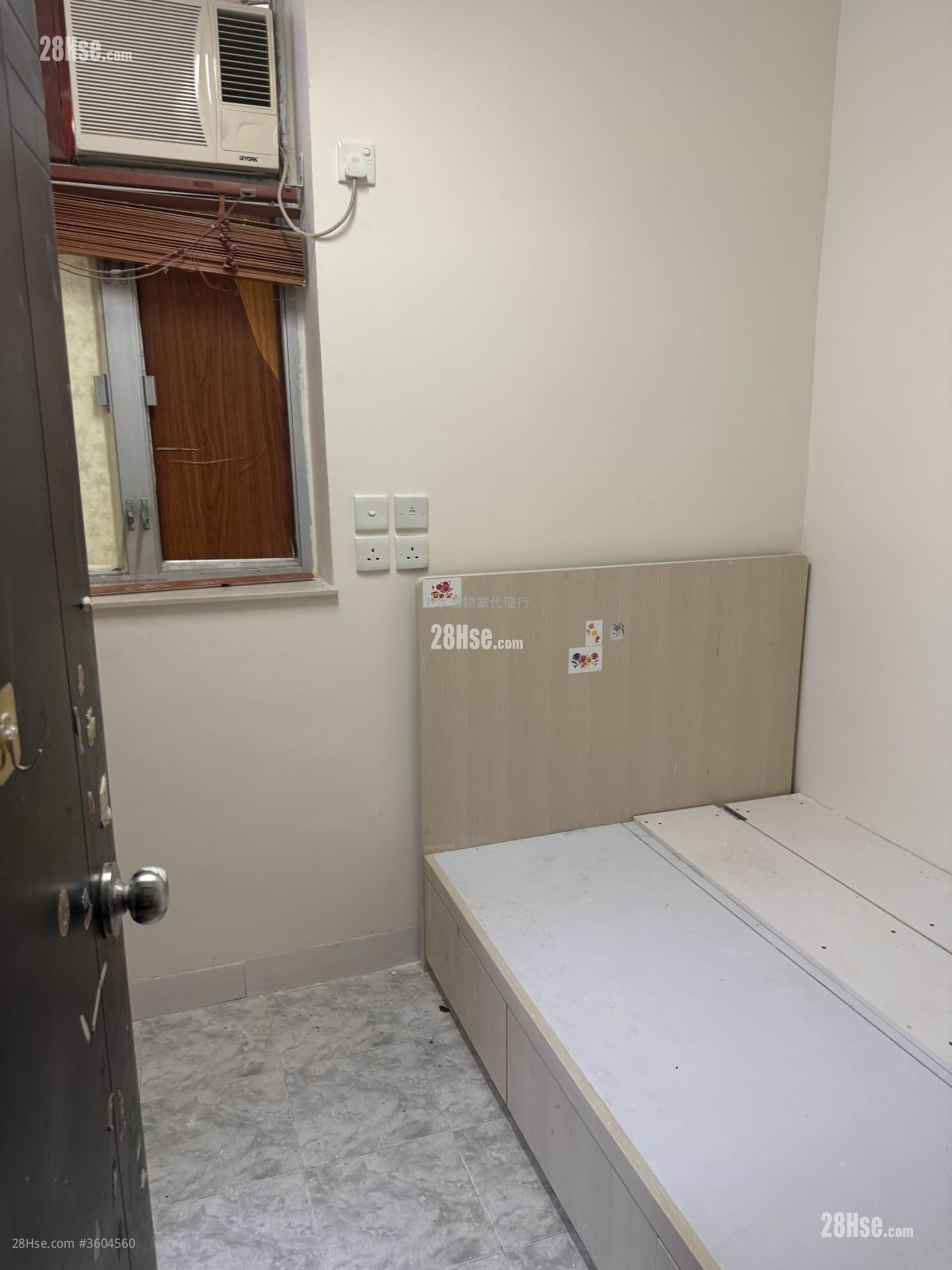 新健街 租盤 150 平方呎 新健街 租盤 150 平方呎