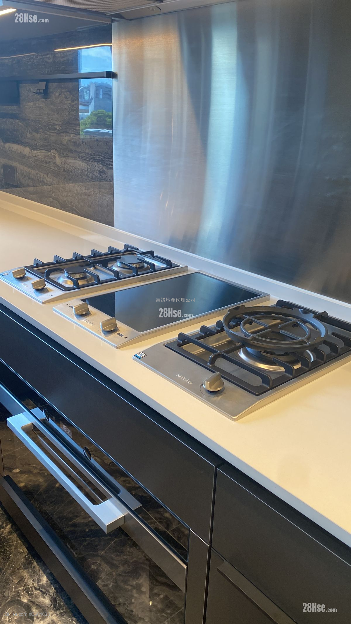 233  Prince Edward Road West Rental 4 Bedrooms , 3 Bathrooms 1,038 ft² 233  Prince Edward Road West Rental 4 Bedrooms , 3 Bathrooms 1,038 ft²