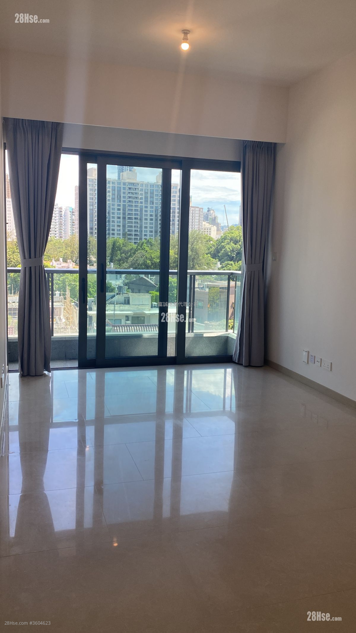 233  Prince Edward Road West Rental 4 Bedrooms , 3 Bathrooms 1,038 ft² 233  Prince Edward Road West Rental 4 Bedrooms , 3 Bathrooms 1,038 ft²