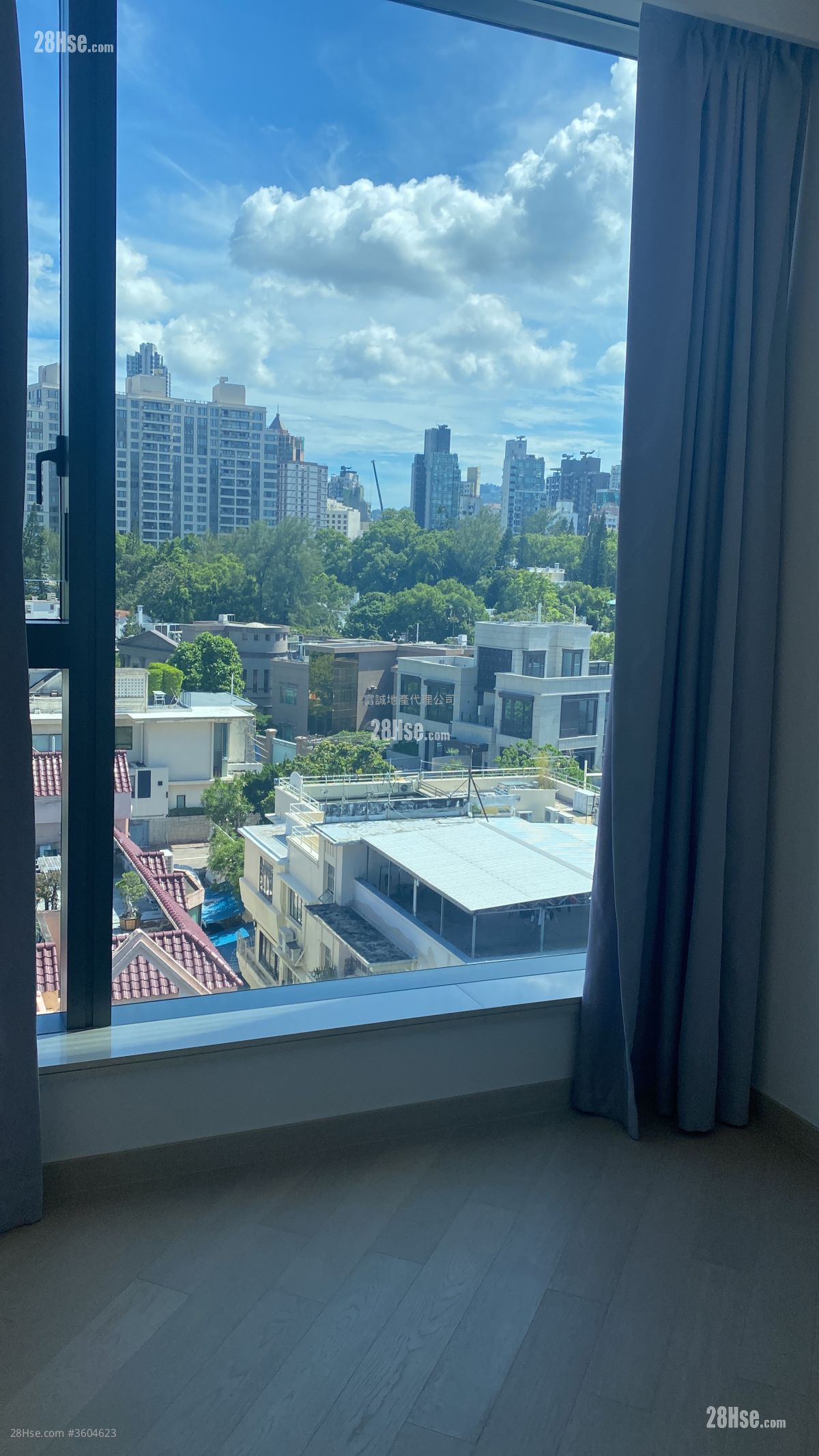 233  Prince Edward Road West Rental 4 Bedrooms , 3 Bathrooms 1,038 ft² 233  Prince Edward Road West Rental 4 Bedrooms , 3 Bathrooms 1,038 ft²