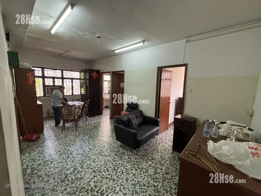 New Asia Building Sell 3 Bedrooms , 1 Bathroom 531 ft²