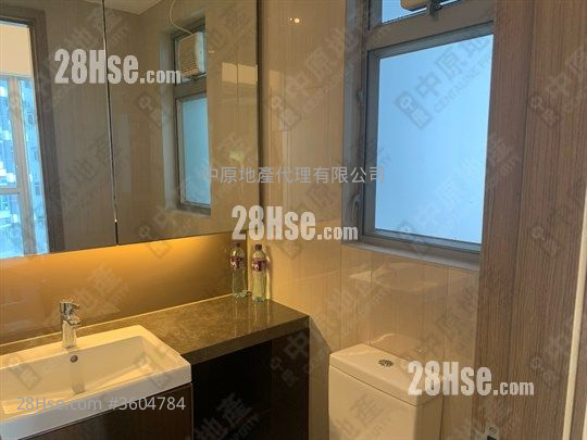 The Reach Sell 2 Bedrooms 414 ft² The Reach Sell 2 Bedrooms 414 ft²