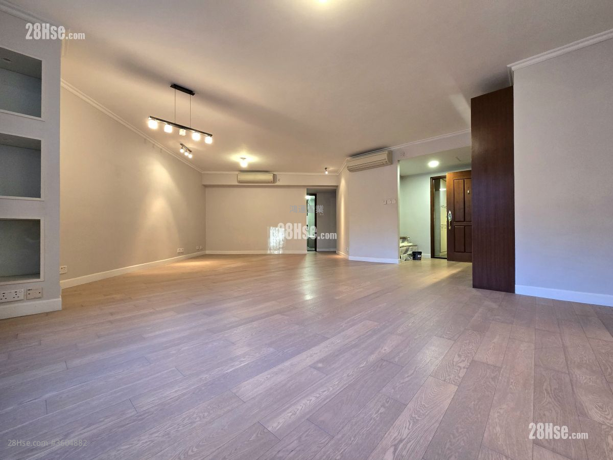 Sunderland Estate Rental 4 Bedrooms , 3 Bathrooms 1,912 ft² Sunderland Estate Rental 4 Bedrooms , 3 Bathrooms 1,912 ft²