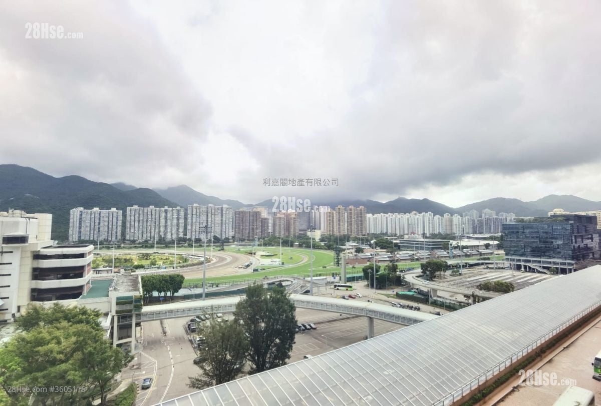 骏景园 售盘 3 房 , 2 浴室 1,370 平方尺