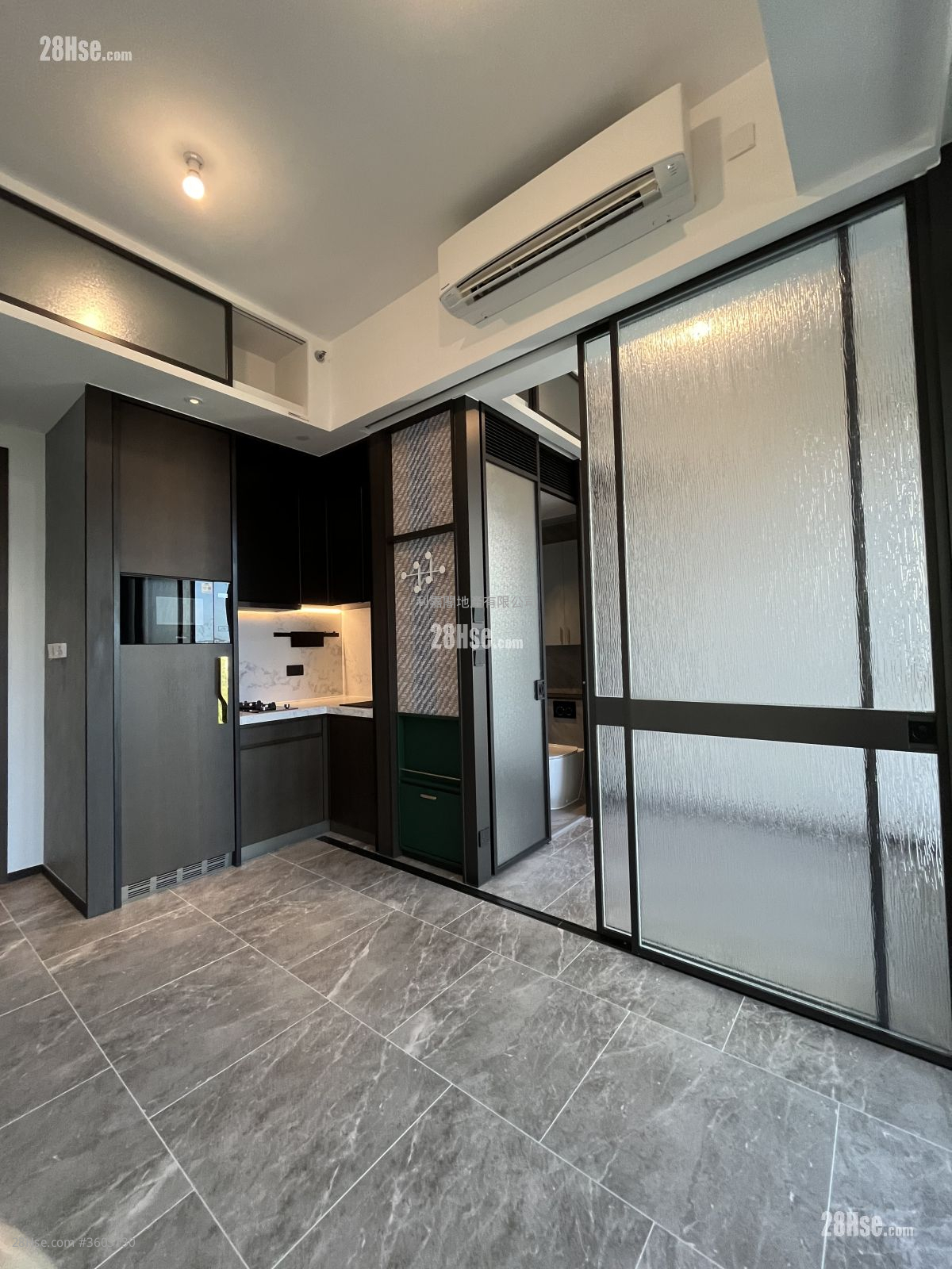 Belgravia Place 售盘 2 房 335 平方尺