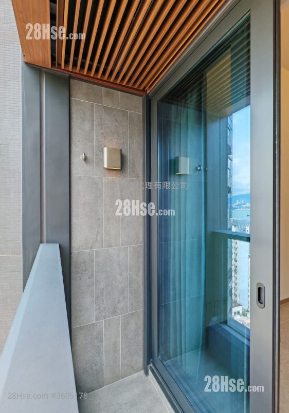 Kennedy 38 Rental 1 Bedroom , 1 Bathroom 292 ft² Kennedy 38 Rental 1 Bedroom , 1 Bathroom 292 ft²