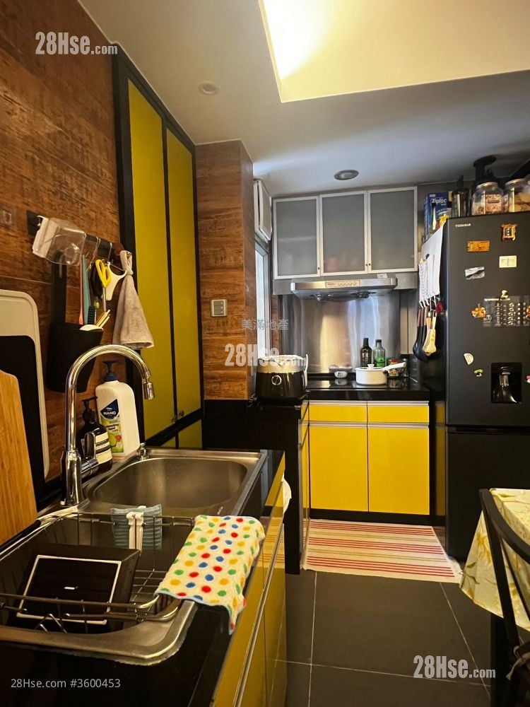 Yuk Ming Towers Rental 2 Bedrooms , 1 Bathroom 529 ft²