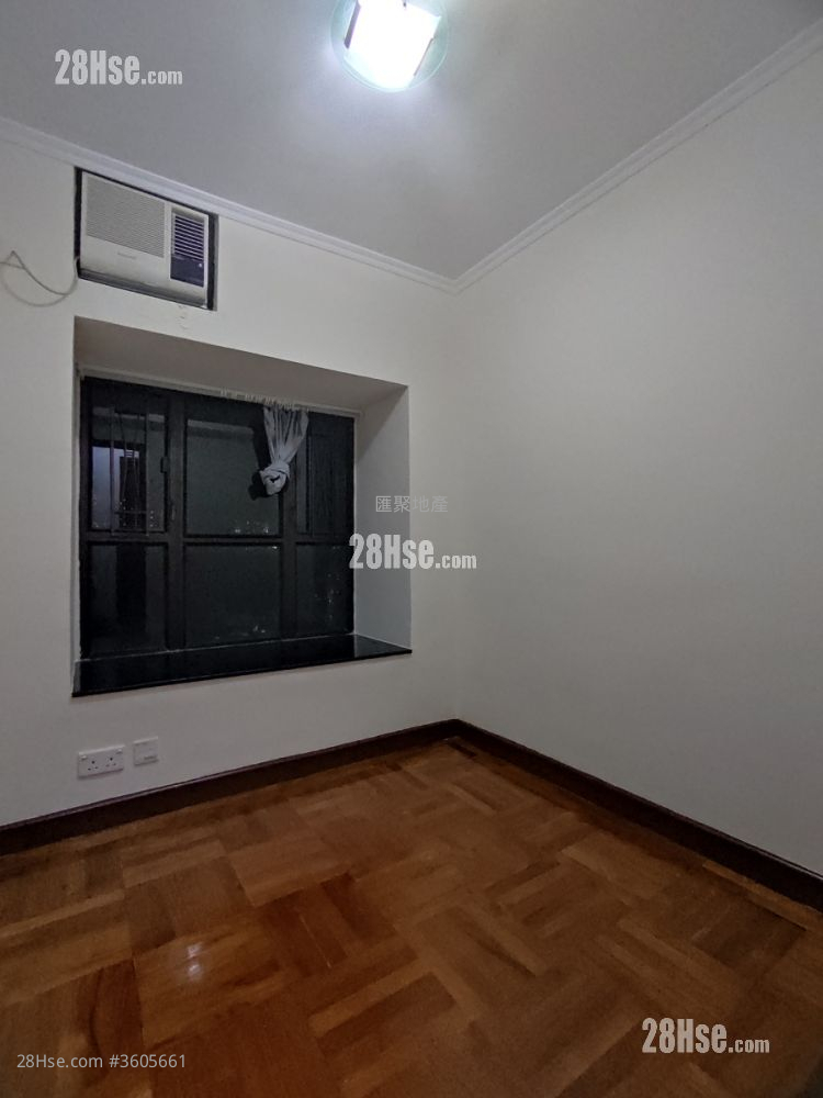 Highland Park Rental 3 Bedrooms , 2 Bathrooms 571 ft² Highland Park Rental 3 Bedrooms , 2 Bathrooms 571 ft²