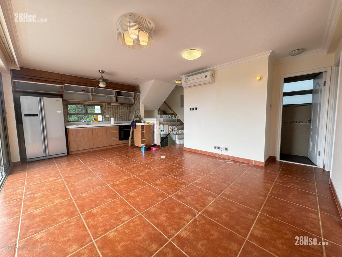 Village Rental 2 Bedrooms , 1 Bathroom Village Rental 2 Bedrooms , 1 Bathroom