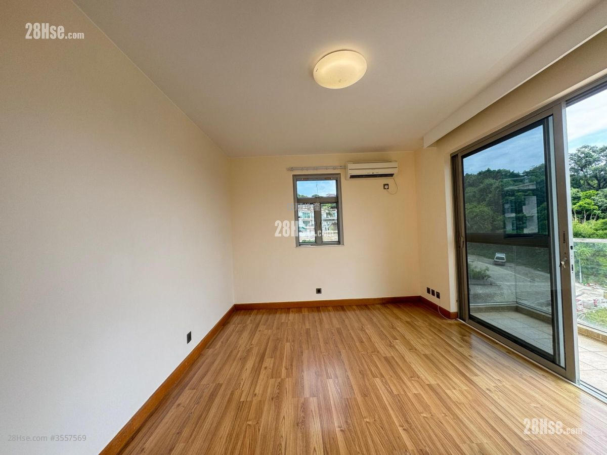 Village Rental 2 Bedrooms , 1 Bathroom Village Rental 2 Bedrooms , 1 Bathroom